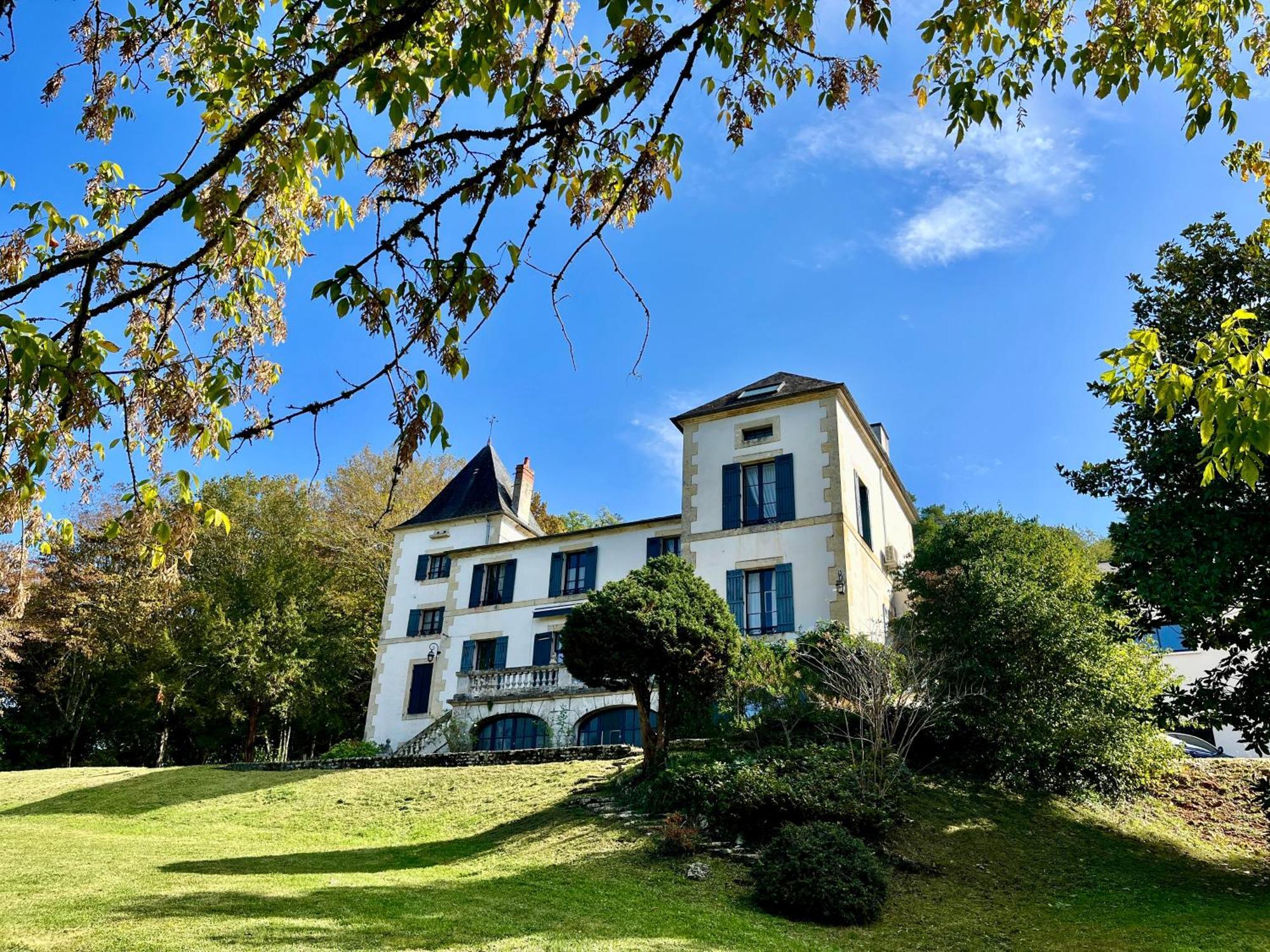 Richard Lequet Domaine Gastronomique Du Val D Atur Hotel Boulazac Kültér fotó